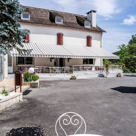 ホテル Logis Le Vieux Logis Lestelle-Bétharram エクステリア 写真